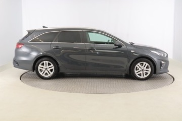 Kia Ceed III Kombi 1.6 CRDi 136KM 2021 Kia Ceed 1.6 CRDi MHEV, Salon Polska, zdjęcie 5