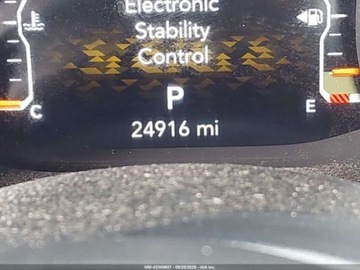 Jeep Gladiator 2022 Jeep Gladiator Altitude 2022 3.6l 3.6 Benzyna 285KM, zdjęcie 11