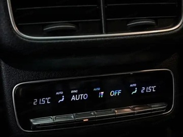 Mercedes GLE V167 SUV Facelifting 2.0 300d 269KM 2025 MERCEDES-BENZ GLE 300 d 4-Matic AMG Line 2.0 (269KM) 2025, zdjęcie 16