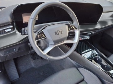 Audi Q3 II SUV 1.5 35 TFSI 150KM 2025 AUDI Q3 TFSI S line Sportback Suv 1.5 (150 KM) 2025, zdjęcie 4