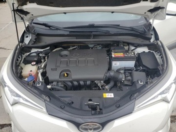 Toyota C-HR I 2018 Toyota C-HR 2018 TOYOTA C-HR XLE 2.0 Benzyna 144KM, zdjęcie 12