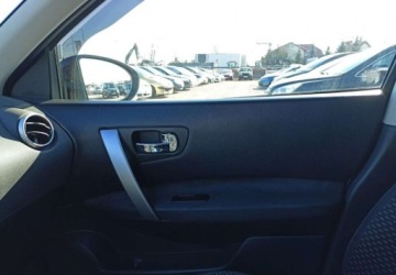 Nissan Qashqai I Crossover 2.0 140KM 2007 Nissan Qashqai Nissan Qashqai 2.0 Benzyna 140KM, zdjęcie 14