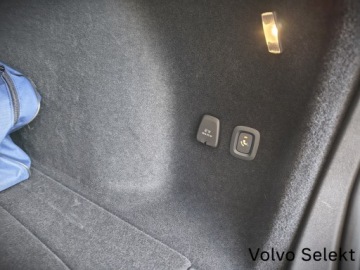 Volvo V60 II  Kombi Facelifting 2.0 B5 250KM 2023 Volvo V60 Cross Country V60CC B5B Bowers&amp;Wilkins K, zdjęcie 29