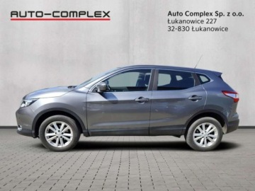 Nissan Qashqai II Crossover 1.6 dCi 130KM 2016 Nissan Qashqai Salon PL 4X4 1,6T diesel manual 1.6 Diesel 130KM, zdjęcie 1