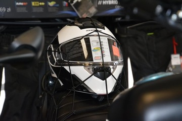 SIATKA BAGAŻOWA czerwona 38x38 ZAPIĘCIA PLASTIK