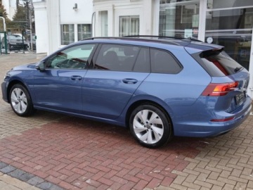 Volkswagen Golf VIII Hatchback Facelifting 1.5 TSI 150KM 2026 VOLKSWAGEN Golf Life Plus 1.5 TSI Combi 150KM 2026, zdjęcie 3