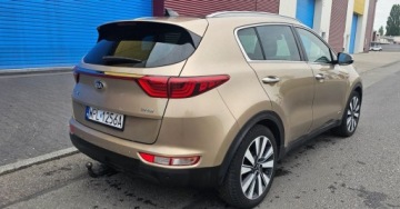 Kia Sportage IV SUV 2.0 CRDi 136KM 2017 Kia Sportage 2.0 d Naped 44 skora nawigacja kamera 2.0 Diesel 136KM, zdjęcie 4