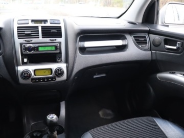 Kia Sportage II 2.0 i 16V 142KM 2007 Kia Sportage 2.0 16V, GAZ, Klima, Klimatronic, zdjęcie 7