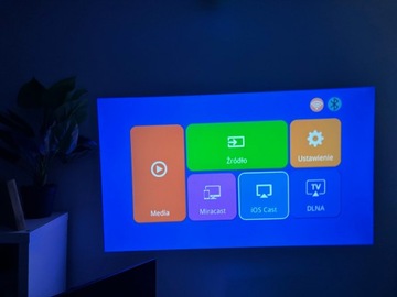 Проектор AKATUO XR21, белый, 1080p WIFI BT FHD HDMI iOS Android + ПУЛЬТ ДИСТАНЦИОННОГО УПРАВЛЕНИЯ