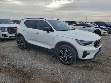 Volvo XC40 2024 Volvo XC 40 Core 2024 2.0 Benzyna 194KM, zdjęcie 5