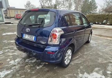 Toyota Corolla Verso E120 1.8 VVT-i 135KM 2004 Toyota Corolla Verso 1.8 benzyna z Wloch Bez rdzy Zadbana 1.8 Benzyna, zdjęcie 5