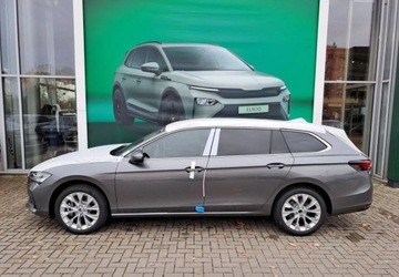 Skoda Superb IV Kombi 2.0 TSI 204KM 2025 Skoda Superb 2.0 TSI 204KM DSG EDITION 130, dostepny od reki 2.0 Benzyna, zdjęcie 3