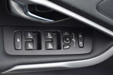 Volvo V40 II 2017 Volvo V40 Lift Duza-Navi Full-LED Klimatronic Tempomat Ambiente AluFelgi, zdjęcie 15