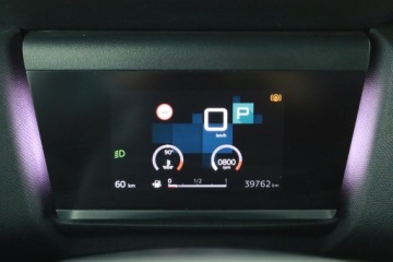 Citroen C4 III SUV 1.2 PureTech 130KM 2023 Citroen C4 1.2 PureTech, Salon Polska, zdjęcie 7