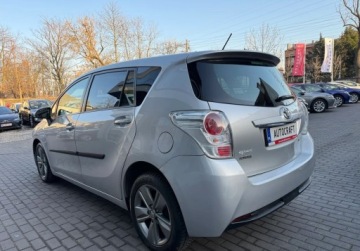 Toyota Verso Minivan Facelifting 1.6 D-4D 112KM 2015 Toyota Verso Navi, Dach panoramiczny, Kamera, 7 osobowy 1.6 Diesel 112KM, zdjęcie 29