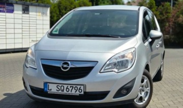 Opel Meriva II Mikrovan 1.4 Turbo ECOTEC 120KM 2010 Opel Meriva 1.4 Benzyna 120 KM Klima PdC Import Raty Oplaty 1.4 120KM