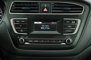Hyundai i20 II Hatchback 5d Facelifting KAPPA 1.2 MPI 84KM 2020 Hyundai i20 1.2, Salon Polska, Klima, zdjęcie 9