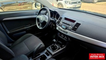 Mitsubishi Lancer IX Sedan 2.0 DID DOHC 140KM 2010 Mitsubishi Lancer 2,0 diesel 2.0 Diesel 140KM, zdjęcie 31