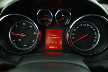 Opel Astra J Sports Tourer 1.7 CDTI ECOTEC 110KM 2012 Opel Astra 1.7 CDTI, Klima, Tempomat,ALU, zdjęcie 7