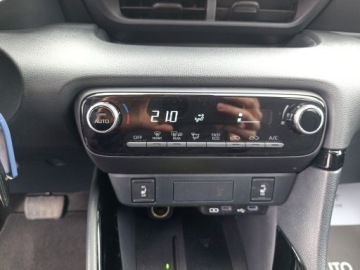 Toyota Yaris IV Hatchback 1.5 Hybrid Dynamic Force 116KM 2024 Toyota Yaris Hybrid 1.5 Style IV (2020-) Toyota Ya, zdjęcie 29