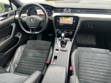 Volkswagen Passat B8 Variant 2.0 TDI BlueMotion SCR 190KM 2018 R-Line* Webasto* ACC*Kamera* EL Klapa* Navi* GWARANCJA, zdjęcie 19