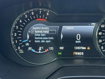 Ford Mondeo V Kombi 2.0 EcoBoost 240KM 2017 Ford Mondeo 2.0 16V 240KM 2017r ST-Line EcoBoost, zdjęcie 19