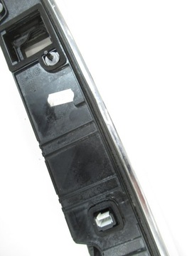 Накладка задней двери BMW F01 F02 F04