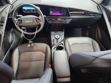 Kia Niro II 2023 Kia Niro Ev Wind 2023 Elektryczny 201KM, zdjęcie 8