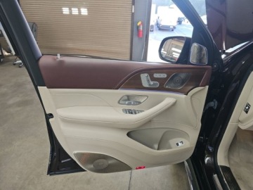 Mercedes GLS X167 2024 Mercedes-Benz GLS Maybach 600 4MATIC 2024 4.0 Benzyna 550KM, zdjęcie 12