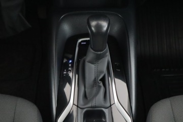 Toyota Corolla XII Sedan 1.5 VVT-i 125KM 2021 Toyota Corolla 1.5 VVT-i, Salon Polska, zdjęcie 12