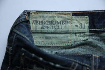 ABERCROMBIE&FITCH__REMSEN LOW RISE SLIM STRAIGHT JEANS__W32 L32