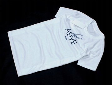 113. DAMSKI T-SHIRT ## HUGO BOSS ## ROZMIAR L