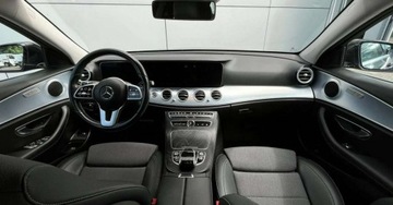 Mercedes Klasa E W213 Kombi 2.0 220d 194KM 2020 Mercedes-Benz Klasa E 4 Matic Automat Led Parktronic Kamera Navi Vir, zdjęcie 16