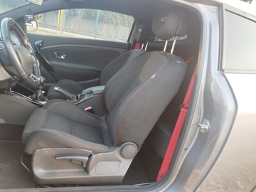 Renault Megane III Coupe Facelifting 2.0 16v 265KM 2013 RENAULT MEGANE III coupe (DZ0/1_) 2.0 R.S. 265 KM, zdjęcie 35