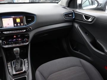 Hyundai IONIQ Hatchback 1.6 GDi 141KM 2016 Hyundai Ioniq Hybrid, Automat, Navi, Xenon, zdjęcie 7