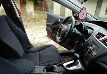 Honda Civic IX Hatchback 5d 1.8 i-VTEC 142KM 2014 Honda Civic sliczna zadbana 1,8 AUTOMAT 1wlascicielka 1.8 Benzyna 142KM, zdjęcie 10