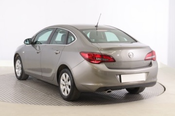 Opel Astra J Sedan 1.4 Turbo ECOTEC 140KM 2016 Opel Astra 1.4 T LPG, Salon Polska, Serwis ASO, zdjęcie 3