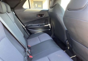 Toyota C-HR II SUV 2.0 Hybrid Dynamic Force 197KM 2024 Toyota C-HR 2.0 Hybrid Dynamic Force Executive Salon PL VAT 23 1 wlasci, zdjęcie 12