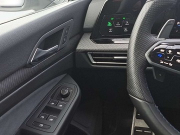 Volkswagen Golf VIII R 2.0 TSI 320KM 2023 Volkswagen Golf R 4Motion 320KM, ACC, APP, Harman Kardon, Ambiente 2.0, zdjęcie 10