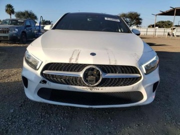 Mercedes Klasa A W177/V177 2019 Mercedes-Benz Klasa A 2.0L , od ubezpieczalni 2.0 Benzyna 188KM, zdjęcie 1