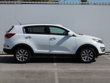 Kia Sportage III SUV Facelifting 1.7 CRDi 115KM 2014 Kia Sportage 1.7 CRDi, Klima, Klimatronic, zdjęcie 5