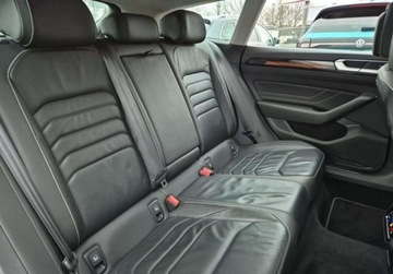 Volkswagen Arteon Fastback Facelifting 2.0 TDI SCR 150KM 2021 Volkswagen Arteon Elegance 2.0TDI 150KM Webasto Skora DCC Hak EL.Fotele Ka, zdjęcie 17