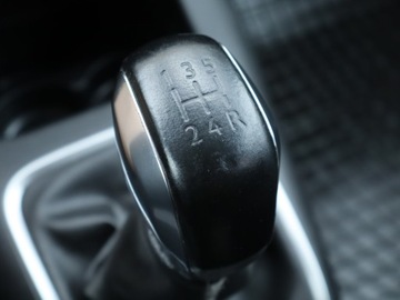 Citroen C3 III Hatchback 1.2 PureTech 82KM 2018 Citroen C3 1.2 PureTech, Salon Polska, zdjęcie 16