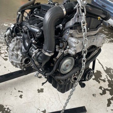 SILNIK KOMPLETNY PEUGEOT 3008 II 1.6 THP 10FJCC 5G01 2018r