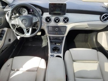 Mercedes GLA I 2017 Mercedes-Benz GLA 2017 Mercedes-Benz GLA GLA 250 4MATIC SUV 2.0 Benzyna, zdjęcie 7