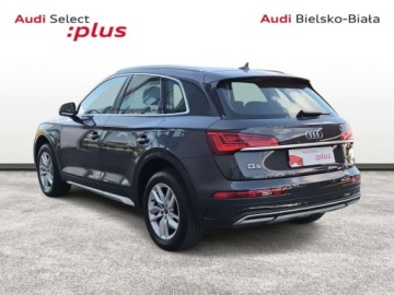 Audi Q5 II SUV Facelifting 2.0 40 TDI 204KM 2022 Audi Q5 Audi Q5 advanced 40 TDI quattro 204KM S tronic 2.0 Diesel 204KM, zdjęcie 2