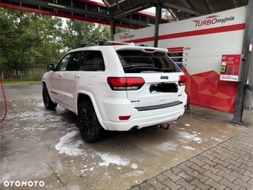 Jeep Grand Cherokee IV Terenowy Facelifting 2016 3.0 CRD 250KM 2017 Jeep Grand Cherokee IV (2010 - 2021) 3.0 CRD Night Eag, zdjęcie 2