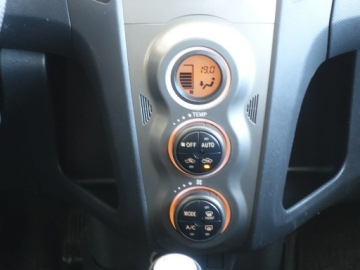 Toyota Yaris II Hatchback 5d 1.33 Dual VVT-i 101KM 2010 Toyota Yaris 1.3 VVT-i, zdjęcie 23