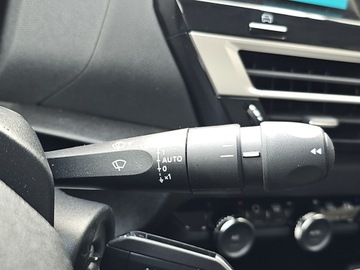 Citroen C4 III SUV 1.2 PureTech 102KM 2024 Citroen C4 Serwis w ASO | Pierwszy właściciel | FV, zdjęcie 15