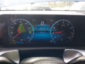 Mercedes GLB 2022 Mercedes-Benz GLB 250 4Matic 2022 2.0 Benzyna 221KM, zdjęcie 8